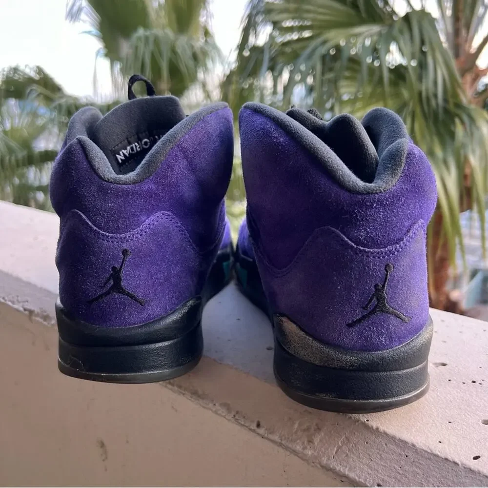 Jordan 5 Retro Alternate Grape Sneakers 136027-500 Size 9.5 Men’s